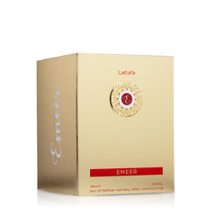 Lattafa Emeer close-up spray nozzle illustrating smooth, even application benefit