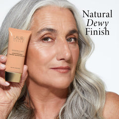 LAURA GELLER NEW YORK application on hand showing easy finger blending and lightweight feel