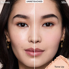 Laura Mercier loose powder top open revealing finely milled formula for smooth finish