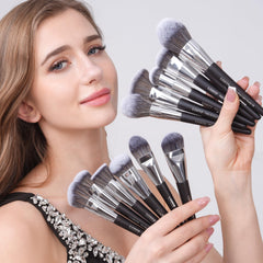 LORYP close-up vegan bristles showing soft texture and smooth blending
