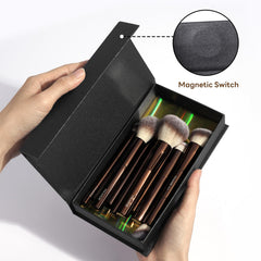 MAANGE kabuki and foundation brush close-up showing dense synthetic bristles for smooth blending