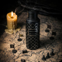 MAISON ASRAR flatlay of notes highlighting apple, bergamot and leather harmony