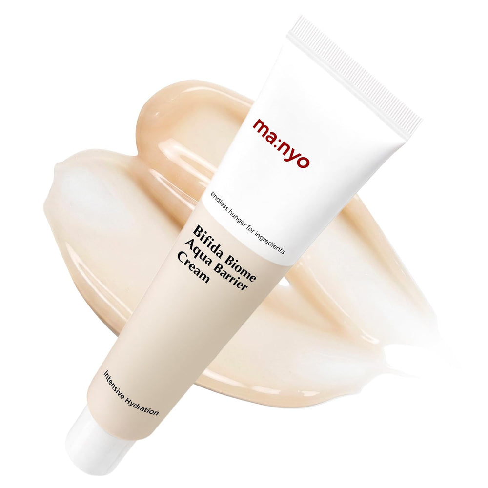 ma:nyo jar front view showing packaging and lightweight moisturizer benefits