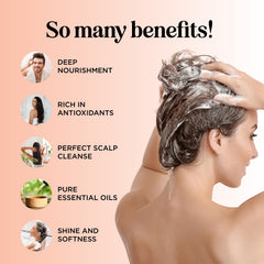Maple Holistics pump and label detail highlighting clean ingredients and benefits