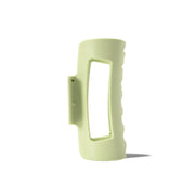MELLO medium green front view showing secure grip and comfort