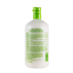Mixed Chicks cream texture close-up illustrating smooth moisturizing consistency