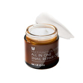 MIZON jar front view showing product branding and compact design for easy storage