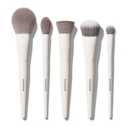 Morphe portrait mode front packshot showing five brushes and compact case for versatile routines