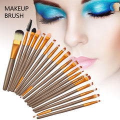 MTDXILTAI eyeshadow palette close-up showing vibrant colors for practice