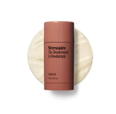 Nécessaire front packaging showing deodorant stick and elegant branding for confident use