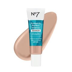 No7 front bottle view showing label and 30ml size, clear product identity and benefit