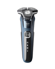 Norelco 5400 front view showing ergonomic handle and storm blue finish for comfortable grip