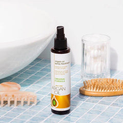 One 'n Only spray texture on hair mid-lengths illustrating smooth finish
