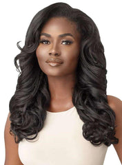 Outre NEESHA texture close-up highlighting silk-pressed fiber for smooth shine