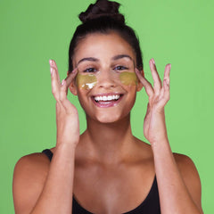 Peter Thomas Roth cucumber and aloe ingredients highlighting calming benefits