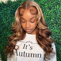 Pizazz front view of honey blonde wig shows natural hairline and full volume