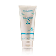SALERM 21 front packaging showing bottle and label for easy identification and benefits