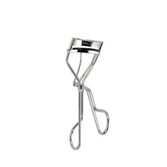 shu uemura curler front view showing sleek design and precise curl benefit