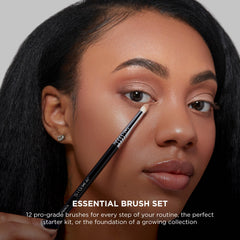 SIGMA BEAUTY close-up of synthetic brush fibers demonstrating smooth application
