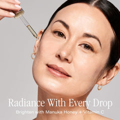 SKINN face oil dropper dispensing a single nourishing drop for hydration
