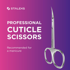 Staleks blade close-up highlighting sharp curved edge for precise trims