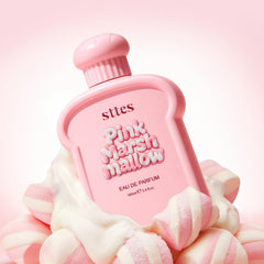 Spray mist from Sttes bottle highlighting quick aromatic burst and longevity