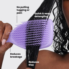 TANGLE TEEZER detailed shot of teeth flexing to show firm-flex action benefit
