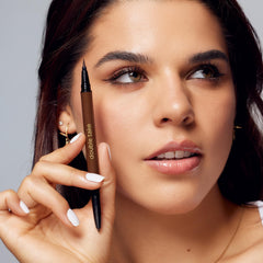 tarte liquid tip closeup showing flexible applicator for crisp lines