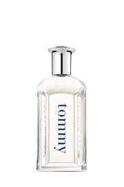 Tommy Hilfiger front packaging showing clean design and brand identity benefit: easy gift-ready