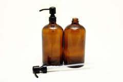 Vivaplex close-up of stainless black lotion pump highlighting durable dispensing