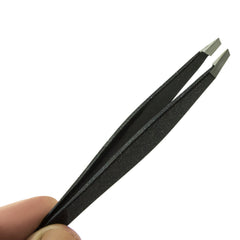 Zizzili Basics tweezers inside protective pouch for safe travel and tip protection