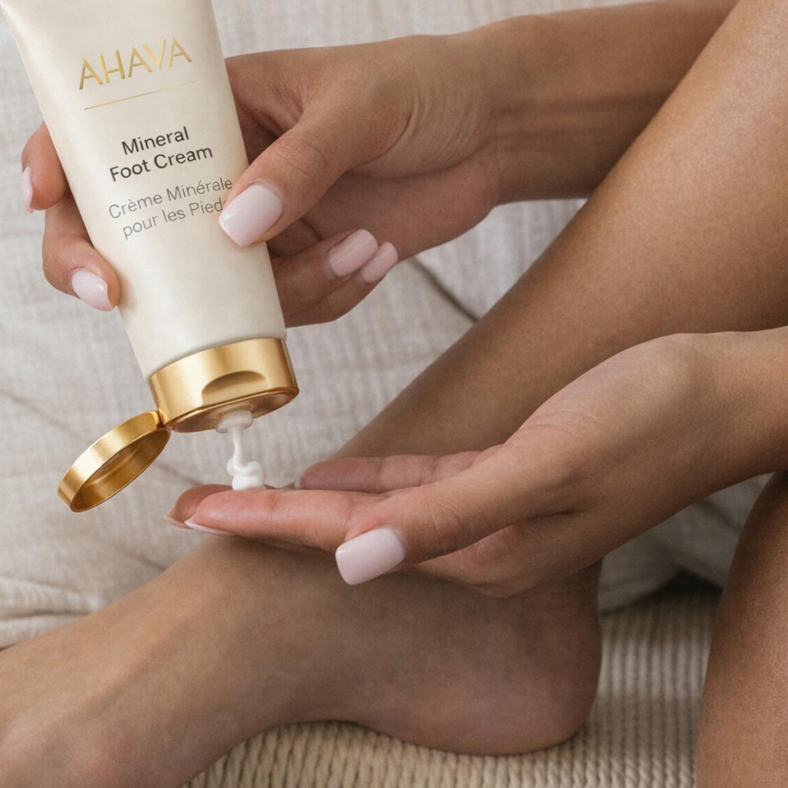 AHAVA ingredient label highlighting Osmoter Dead Sea minerals