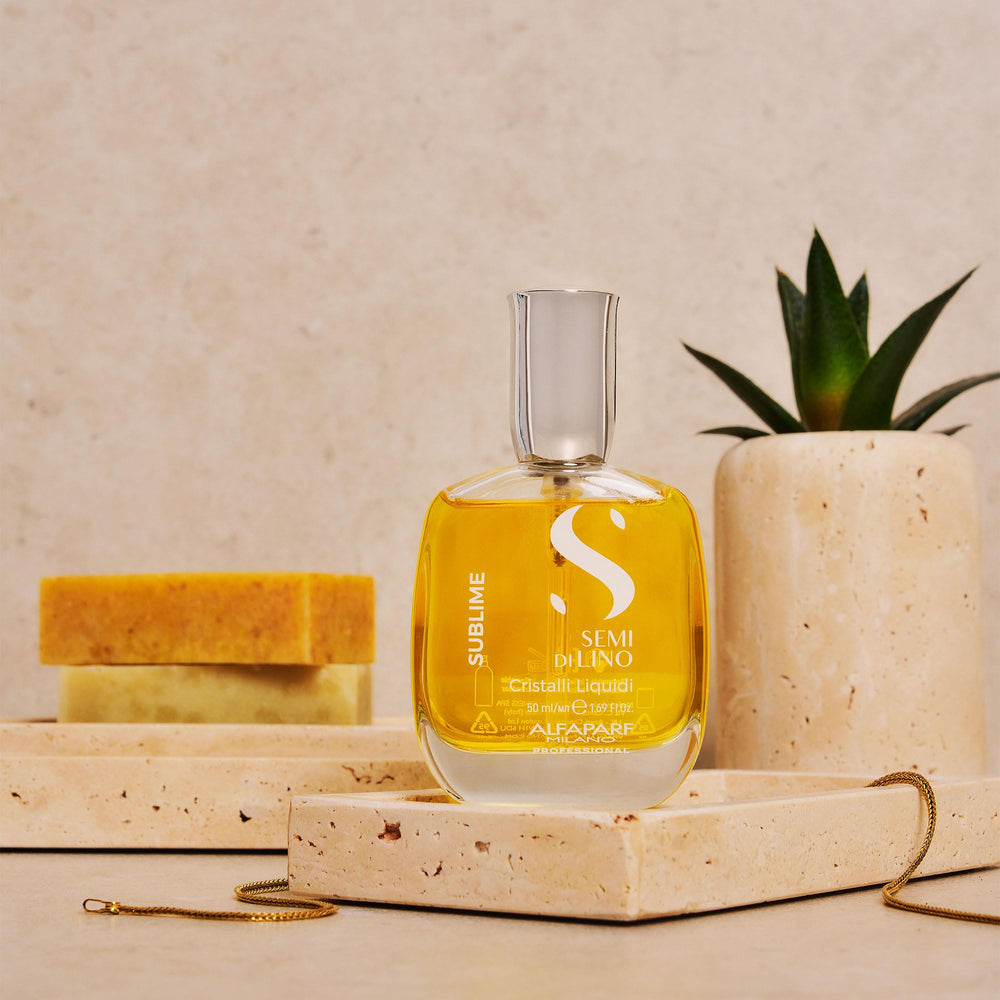 ALFAPARF MILANO flaxseed oil ingredient visual highlighting natural shine
