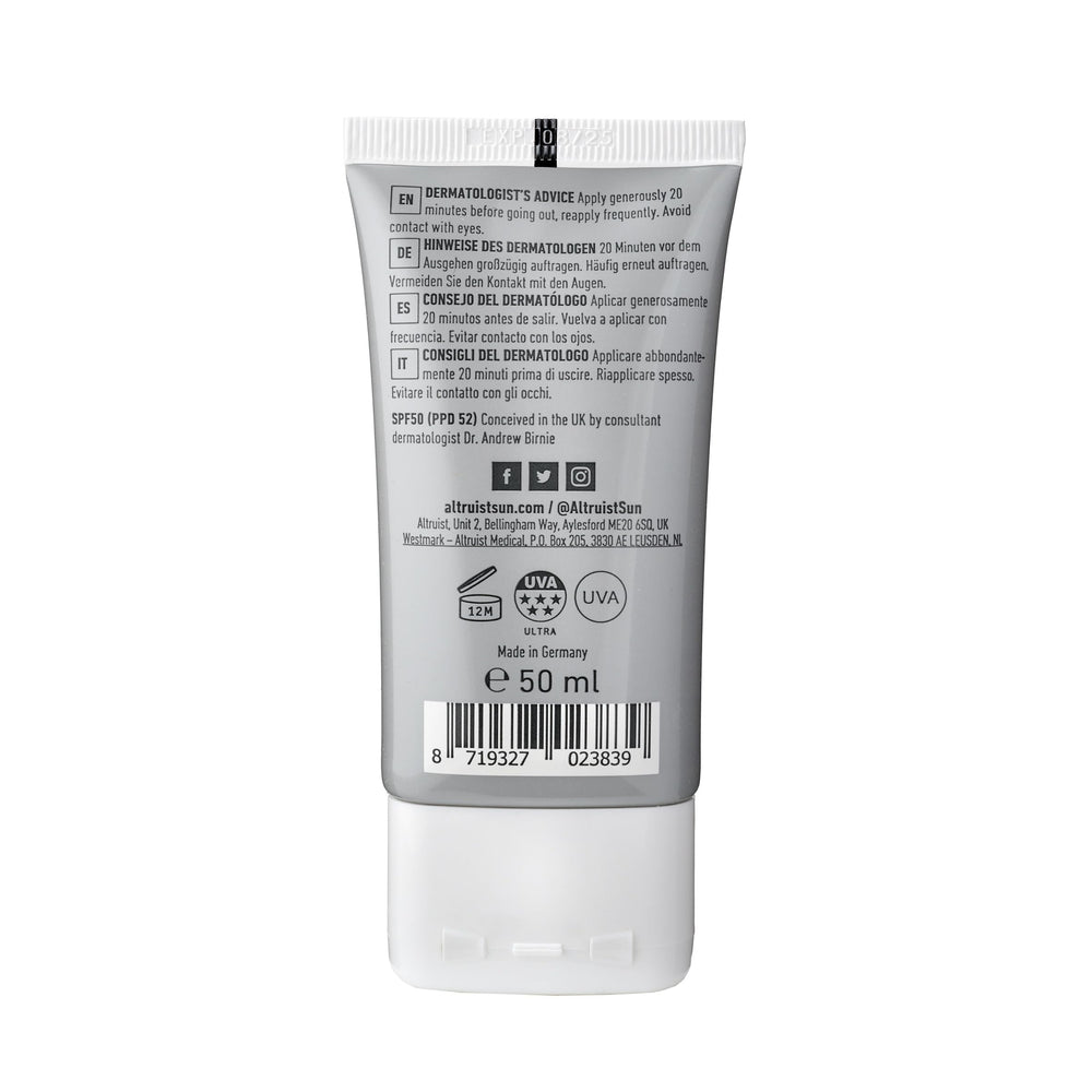 Altruist fluid on hand spread evenly indicating invisible finish benefit