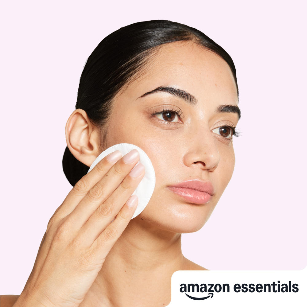 Amazon Essentials pad removing eye makeup demonstrating efficient coverage