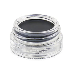 Anastasia Beverly Hills applied on eyelid demonstrating intense color payoff