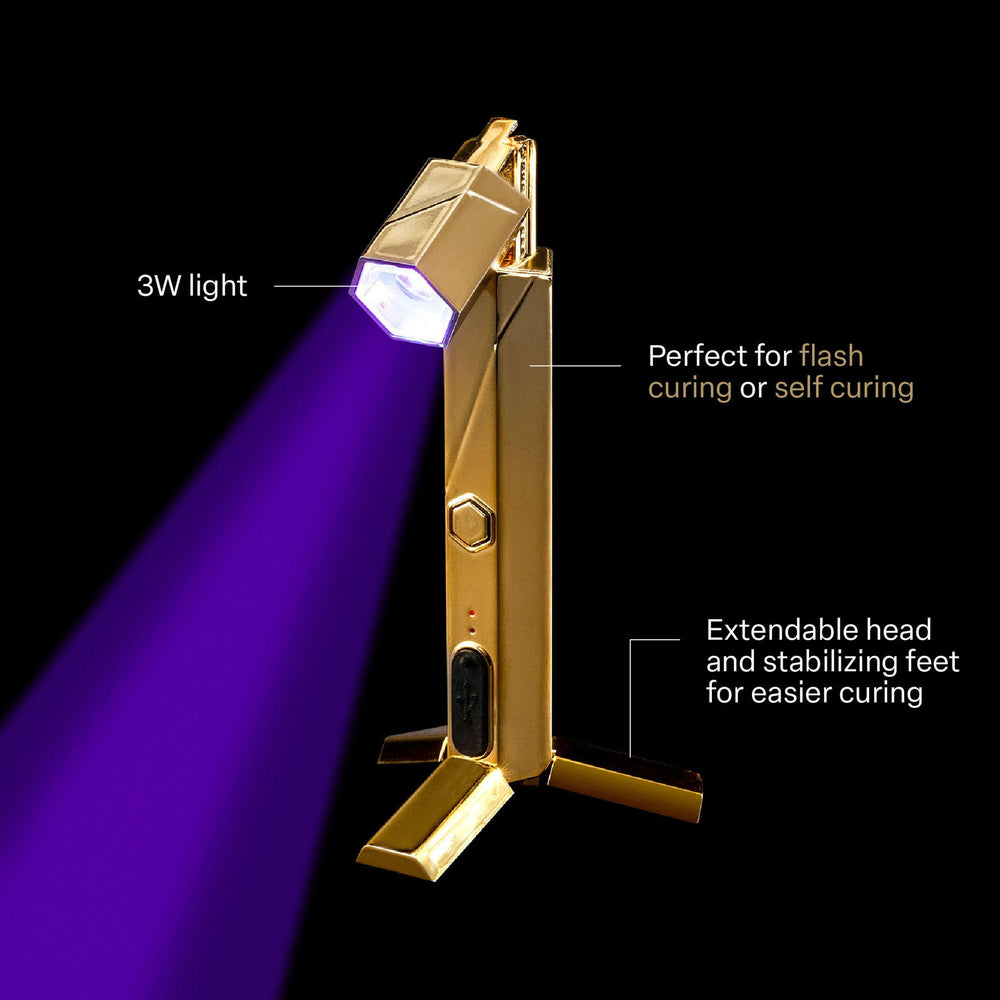 APRÉS Omni Light beside a smartphone to show scale and travel-friendly convenience