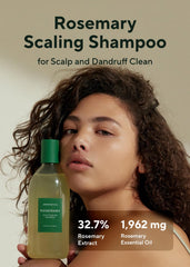 AROMATICA close-up of shampoo texture and foam, demonstrating gentle lather and cleansing