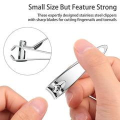AVERZELLA clipped to keychain for easy travel convenience