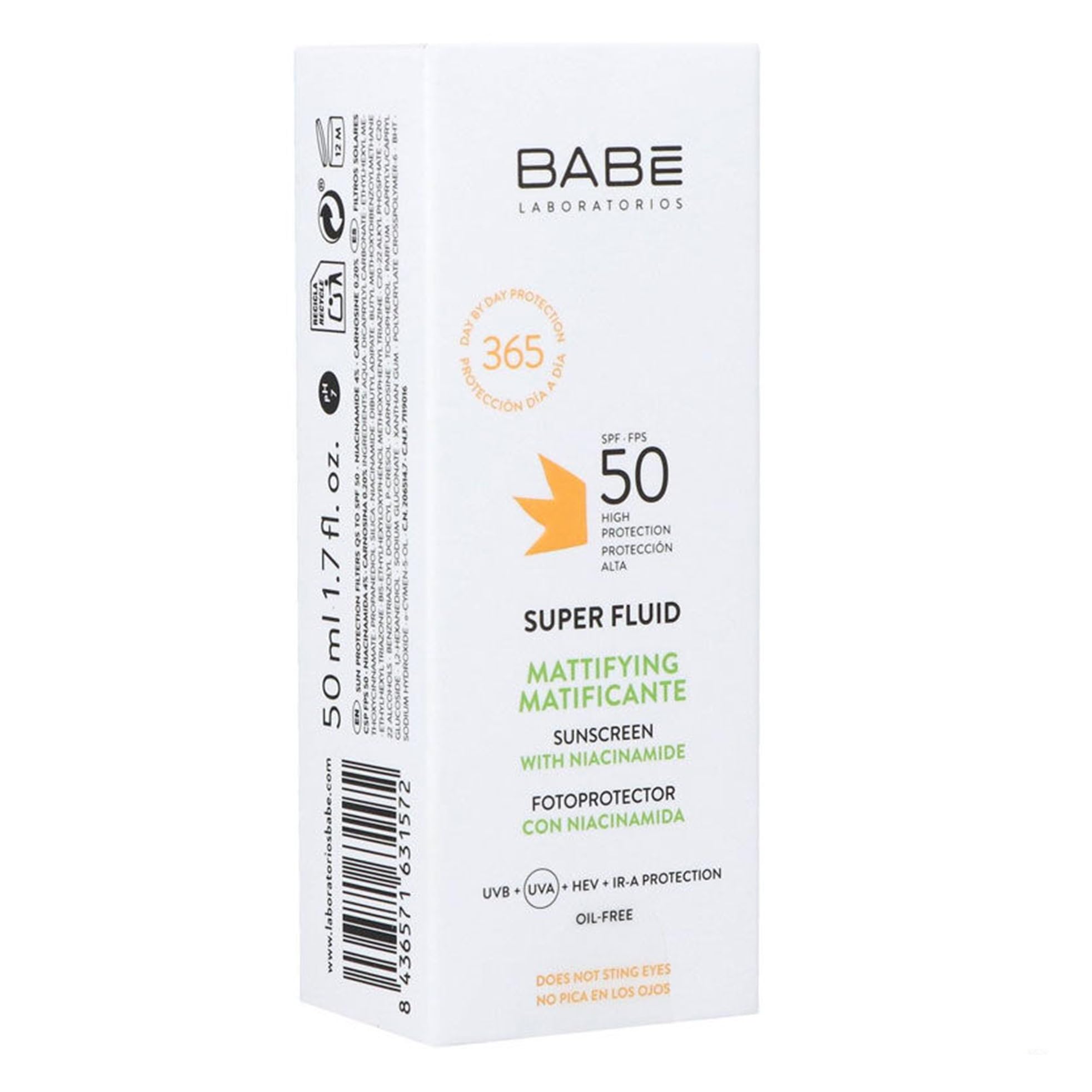 Babe texture dispensing close-up showing fluid consistency for fast absorption