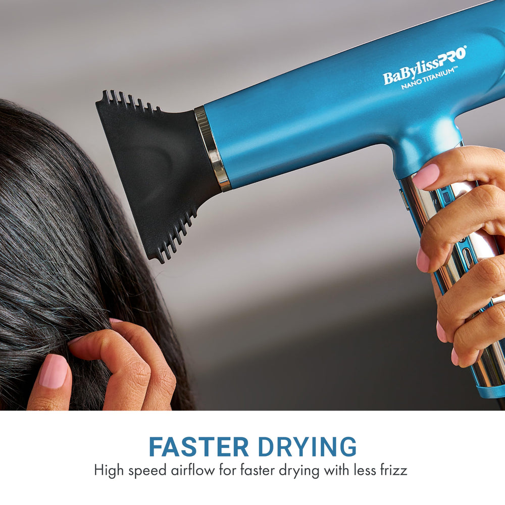 BaBylissPRO T-shape handle close-up demonstrating comfortable ergonomic balance