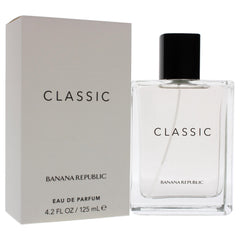 Banana Republic Classic ingredients flatlay showing citrus and woody fragrance notes