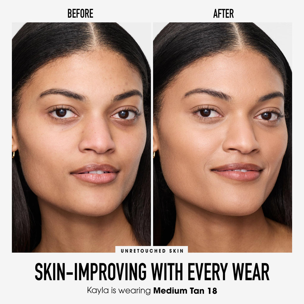 bareMinerals close-up of powder texture highlighting smooth application benefit