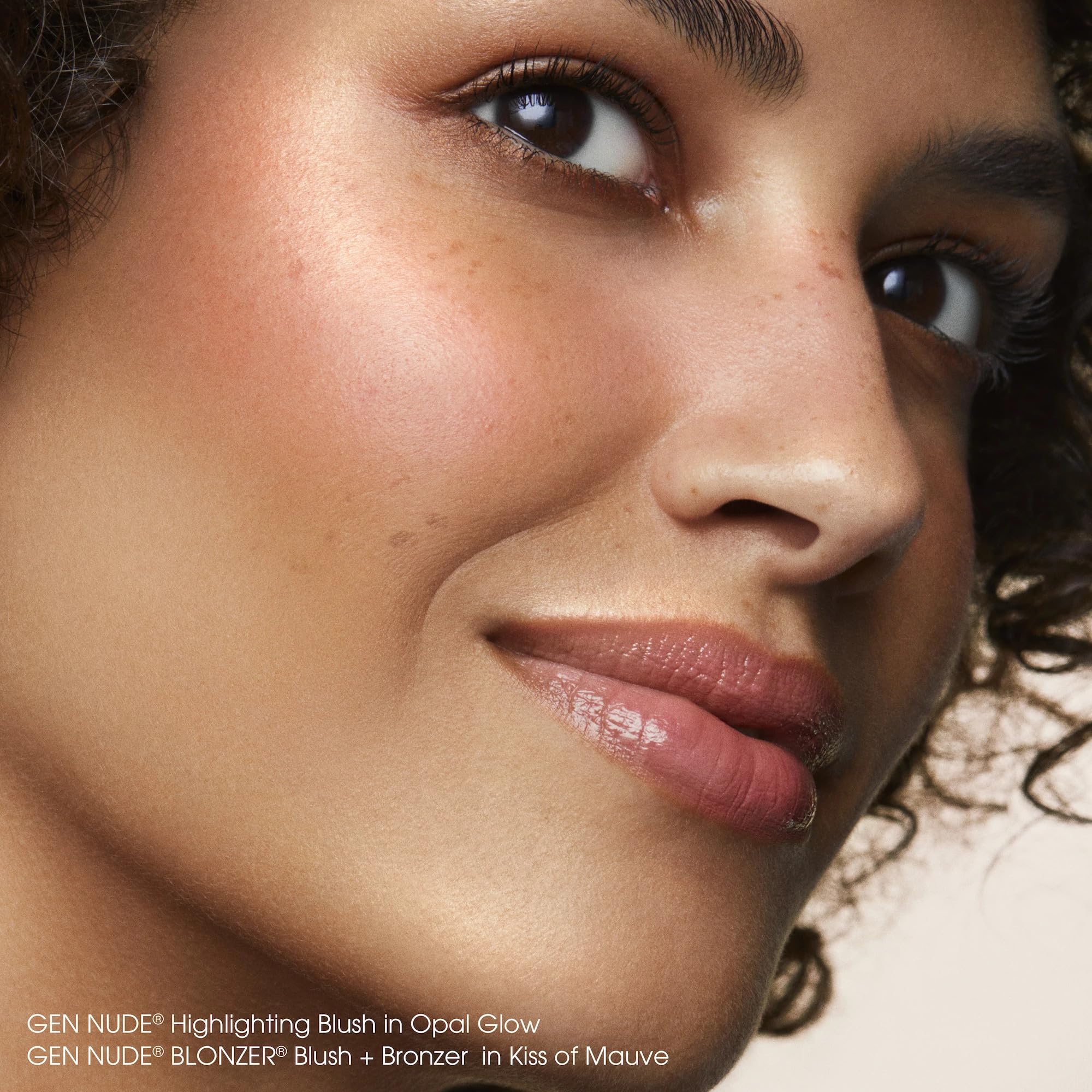 bareMinerals product label close-up highlighting clean ingredients and skin-friendly benefit