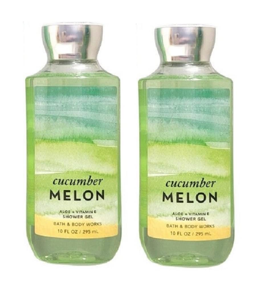 Bath & Body Works close-up of shower gel lather showing gentle texture and nourishing aloe