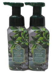 Bath & Body Works front bottle view showing scent and gentle foaming benefit