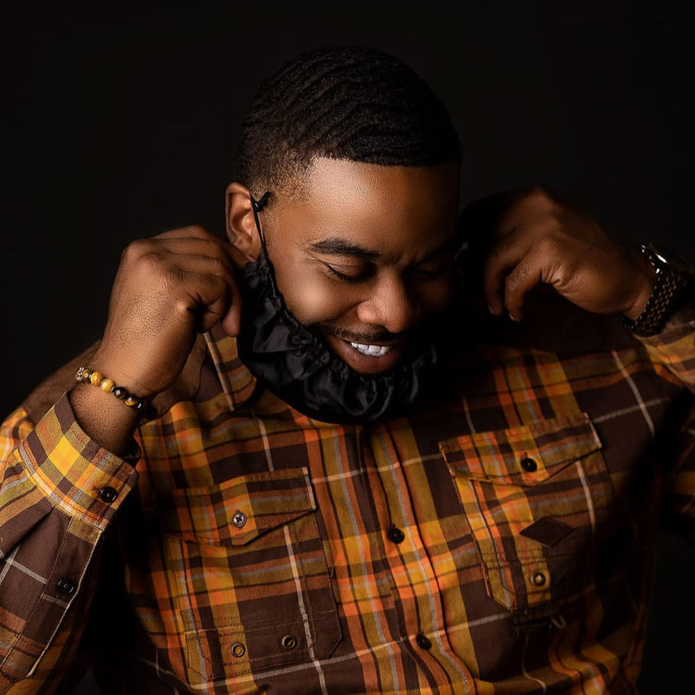 Beard Bonnet next to ruler showing size and full-coverage benefit