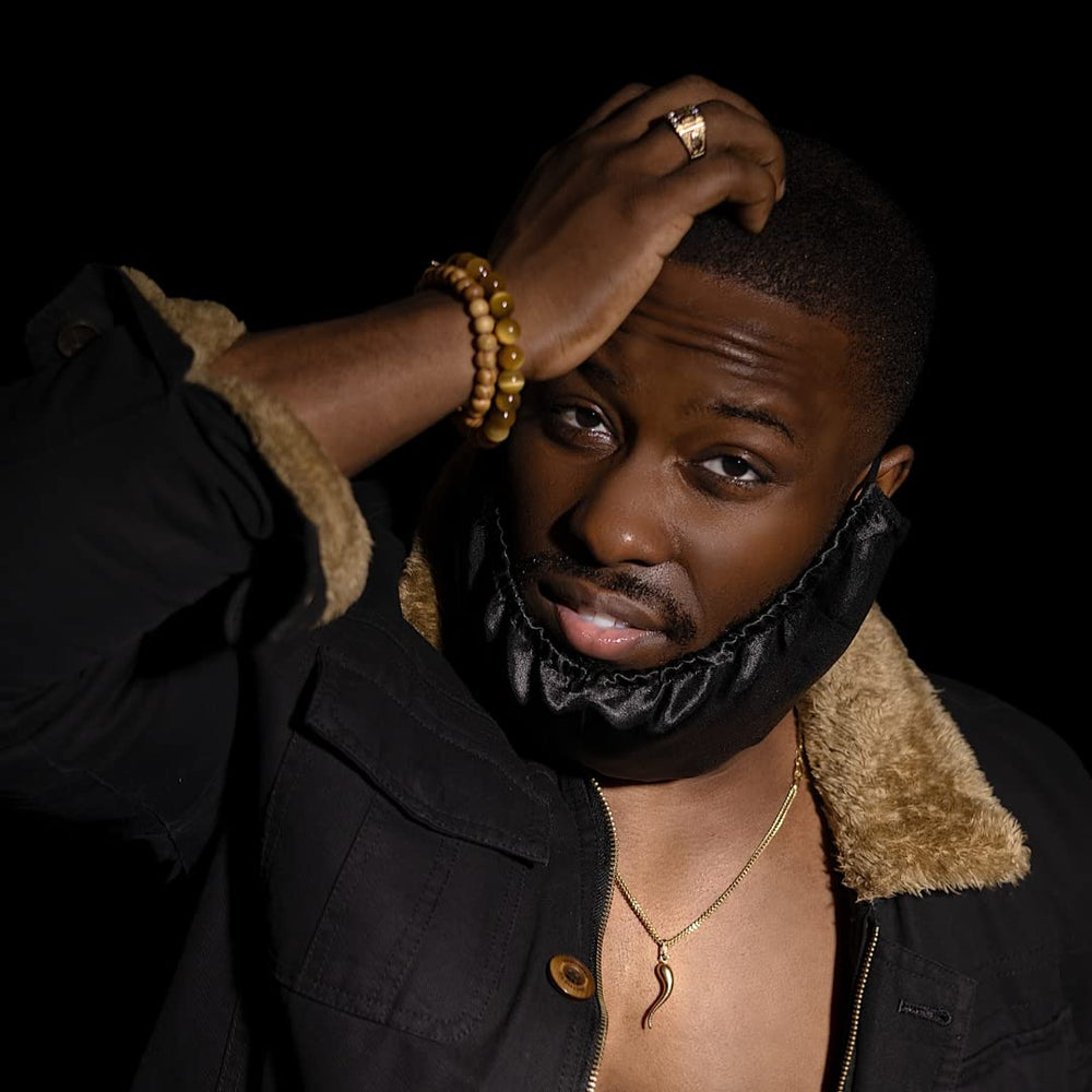 Beard Bonnet worn side profile demonstrating comfort and reduced itching