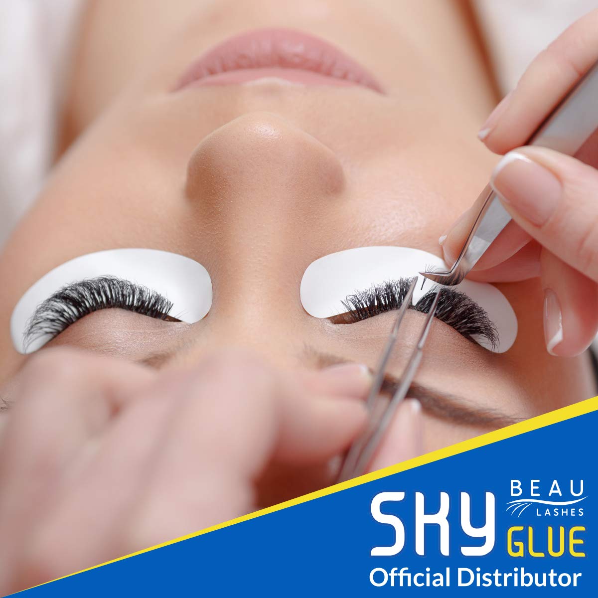 BEAU LASHES before and after lashes illustrating seamless black finish benefit