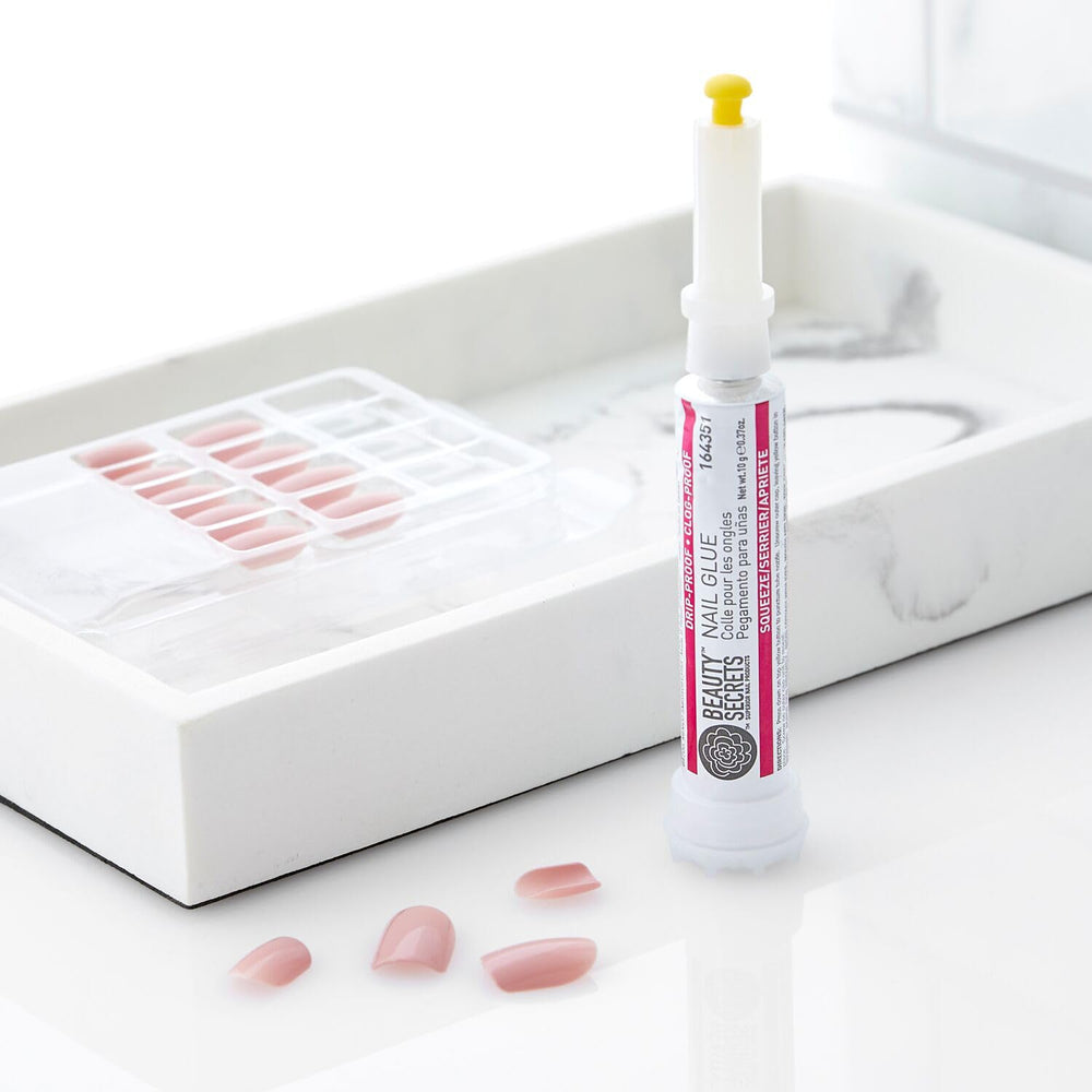 Beauty Secrets six pens inside travel pouch showing on-the-go convenience benefit